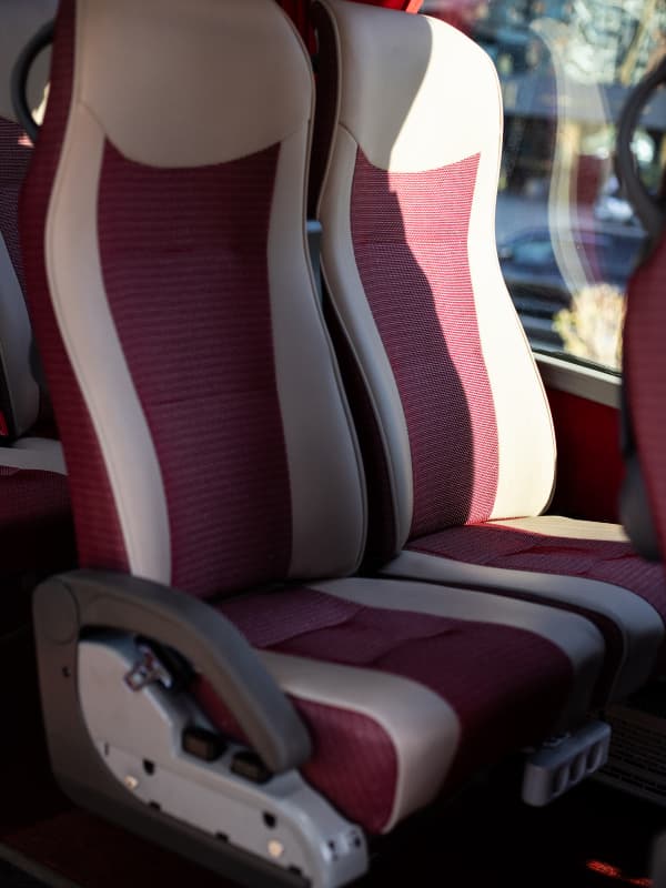 Крісло крупним планом